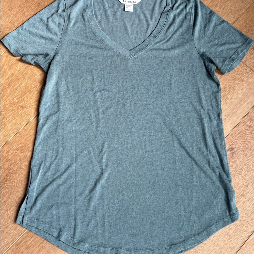 Green-Gray Atheta V-Neck T-Shirt, Medium